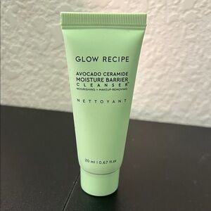 Glow Recipe Avocado Ceramide Cleanser - Light Green